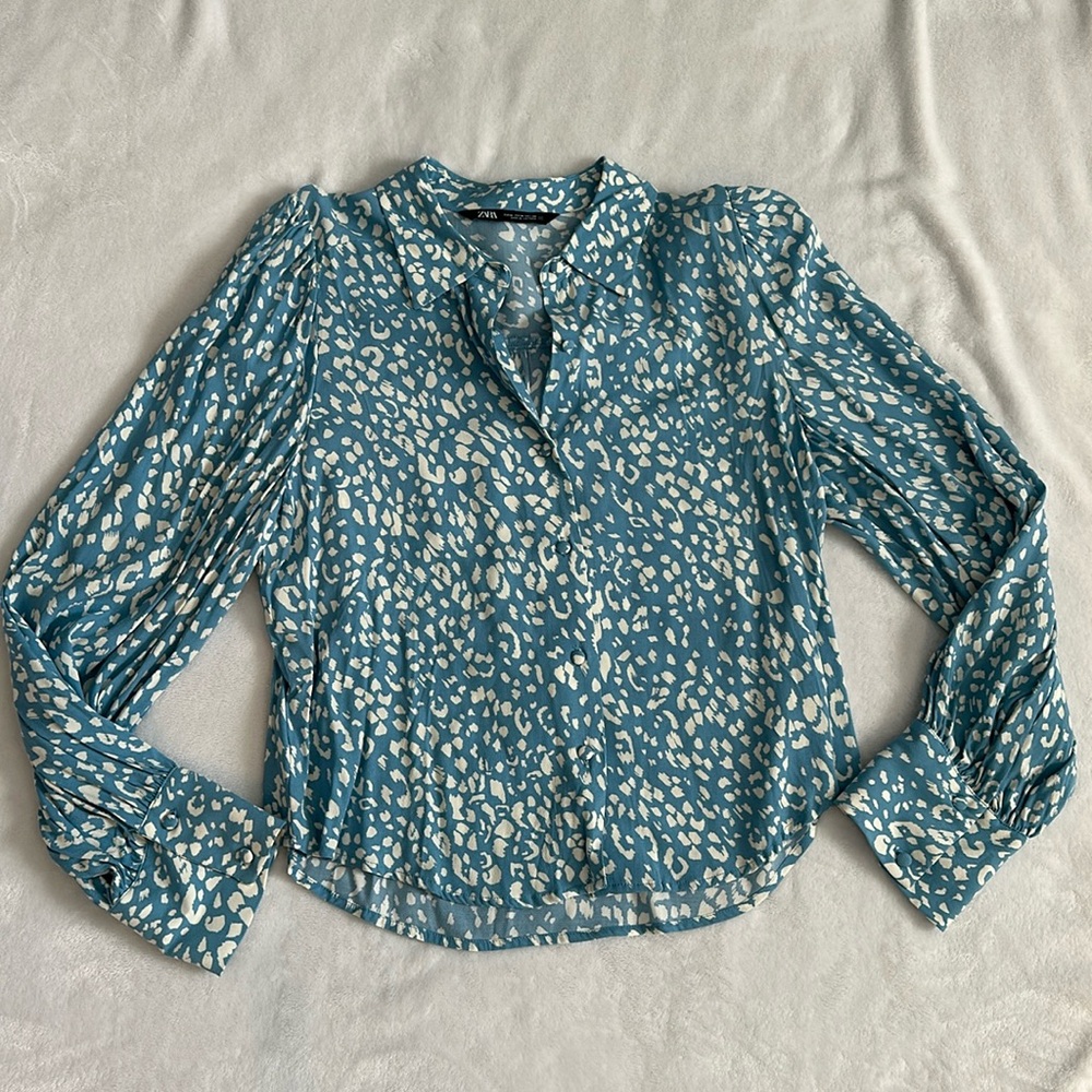 NWT Zara Blue blouse size M
